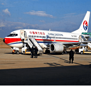 三源浦机场快运航空快运业稳步发展的原因是什么？